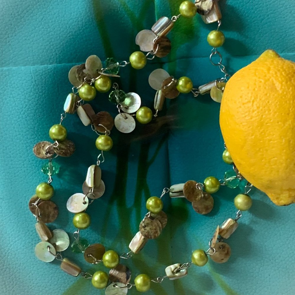 Sparkling Green Necklace - Picture 12 of 16